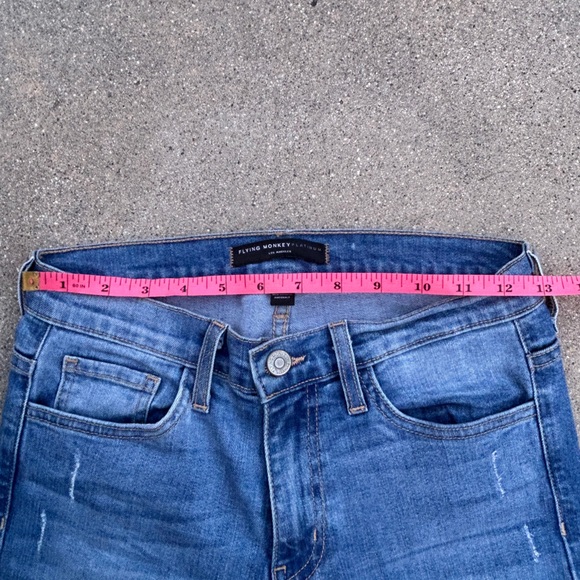 Flying Monkey Distresed Denim Jeans Women Size 27 - Picture 8 of 9